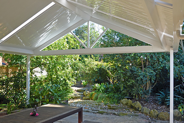 What are the different pergola design options